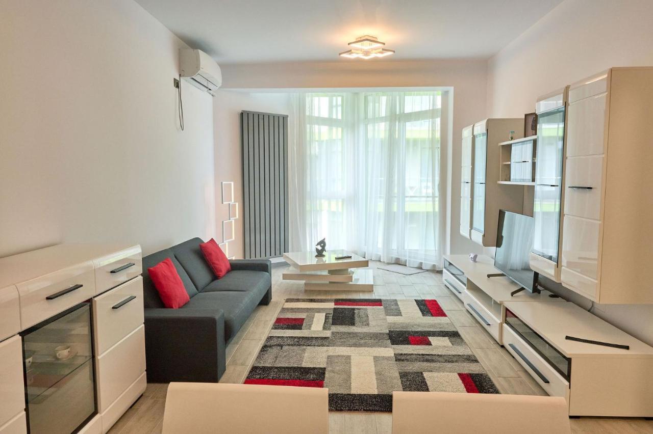 Crazy Sea View 1br Pools Apartament *