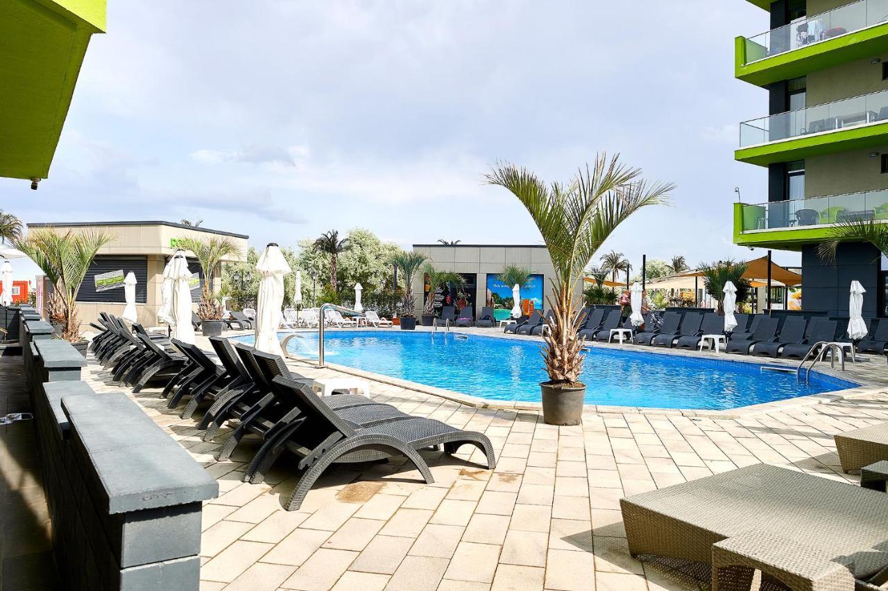 Crazy Sea View 1br Pools